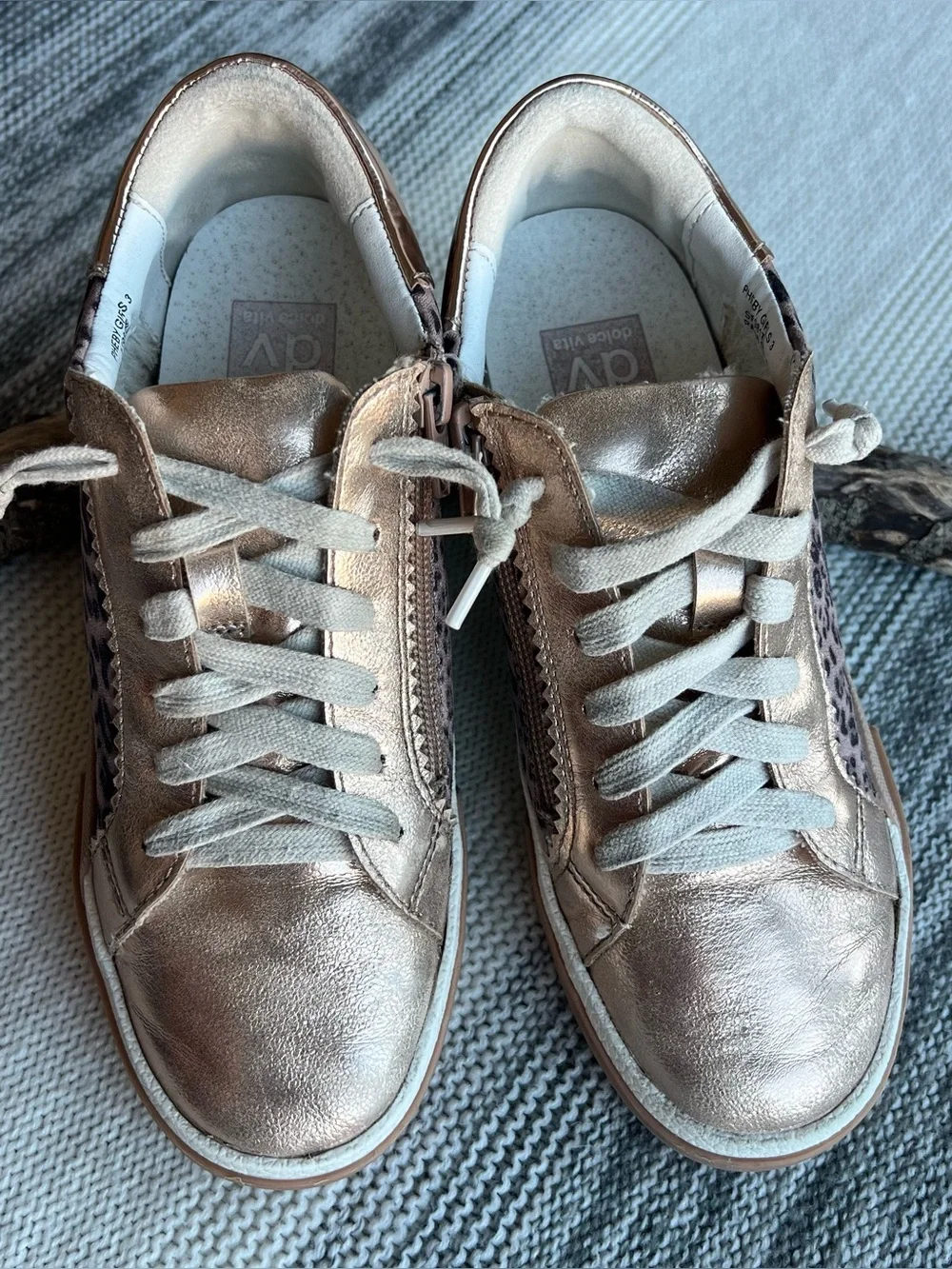 Dolce Vita Pheby Girls Sneakers